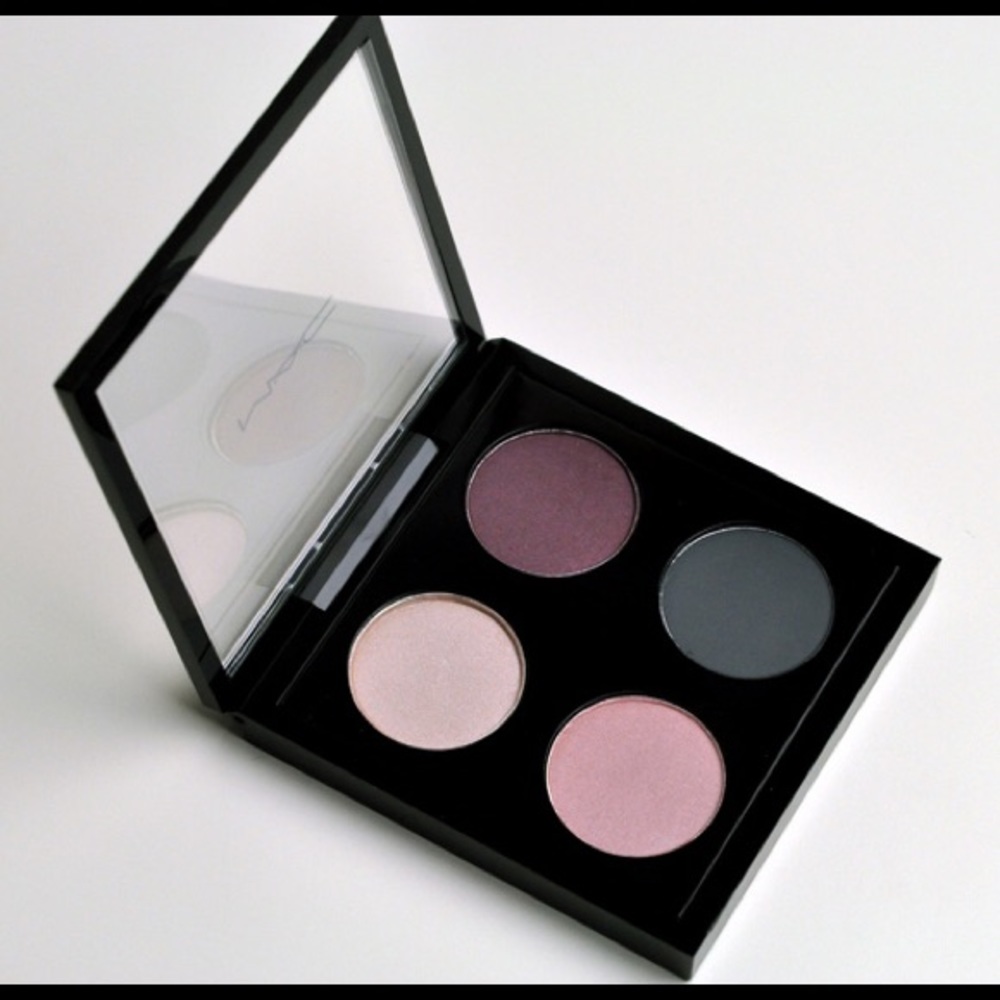 Mac Quad Palice Pedigreed Eyeshadow Palette